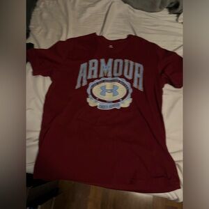 2 under armor shirts